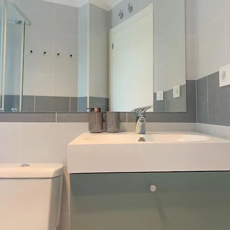 Atico Con Esplendida Terraza