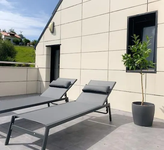 דירה Atico Con Esplendida Terraza קומיאס