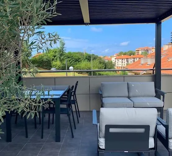 Atico Con Esplendida Terraza *